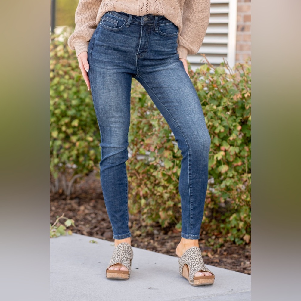 Judy Blue Henderson High Rise Tummy Control Skinny Fit Jeans Size 15/32